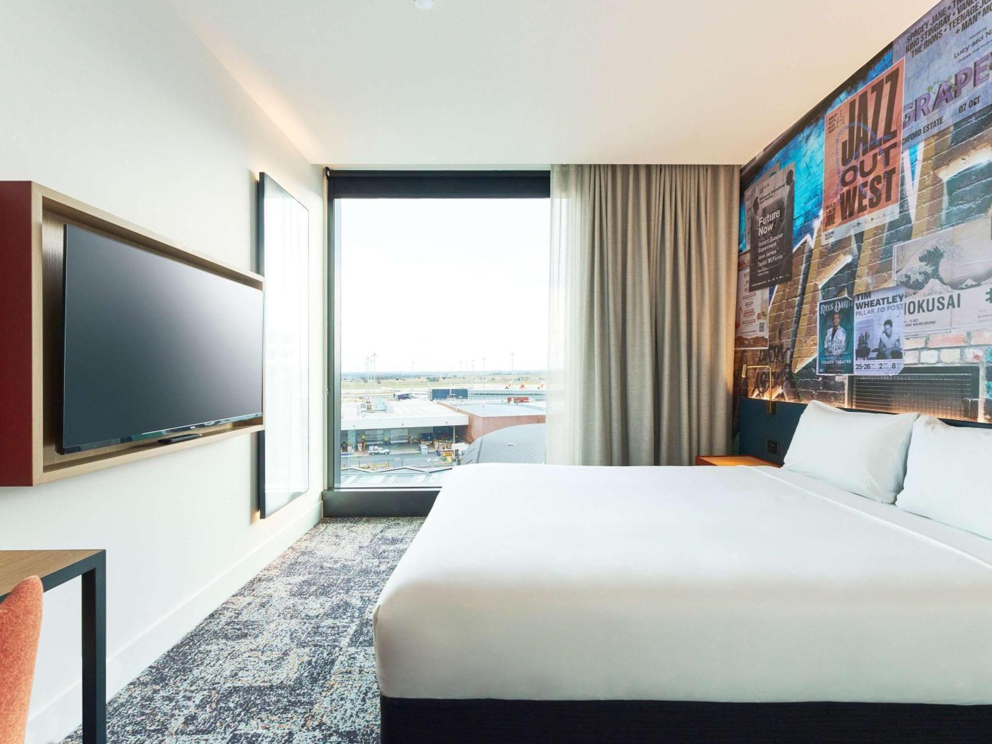 Ibis Styles Melbourne Airport Hotel Exterior photo